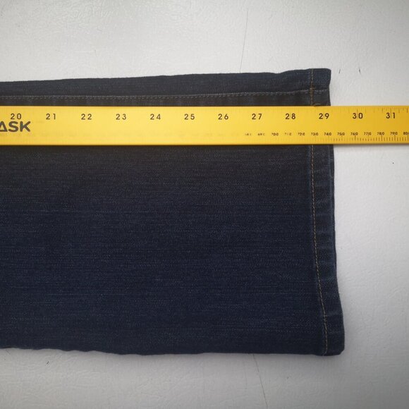 l.e.i. Ashley Ladies Size 13 Short Medium Wash Low Rise Slim Boot Jeans - Picture 15 of 15